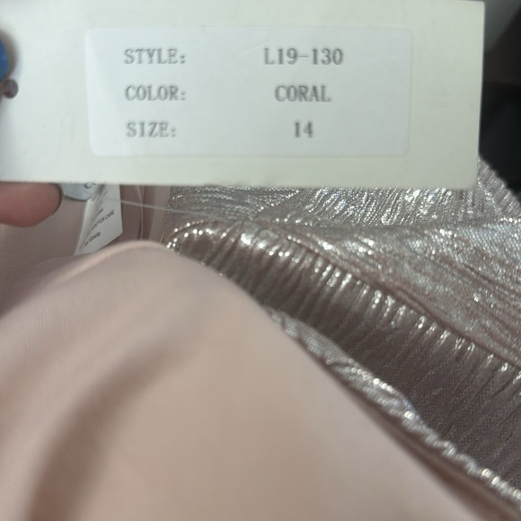 Rene Ruiz Collection Strapless Metallic Gown Size 14 - Picture 7 of 7